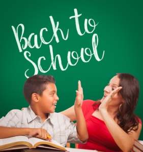Cours à domicile Soutien scolaire pour enfants en Phobie scolaireehind Hispanic Young Boy and Famale Adult Studying. Cours à domicile et soutien scolaire pour enfants en Phobie scolaire